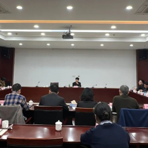 龚剑涧副县长到县人社局召开2022年工作务虚会