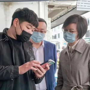 黄慧暗访督导疫情防控工作：加强细节管理 落实重点管控 织密扎牢疫情防控网