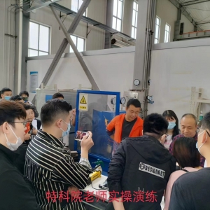县三会组织第二期安全阀校验人员赴省特科院海宁基地 实操及理论考试