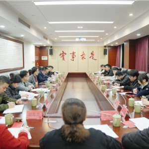 黄慧参加县委办第一党支部组织生活会：争当表率 奋发有为 再创佳绩